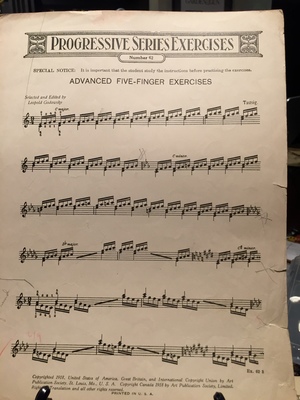 Advanced Five-Finger Exercises Advanced Five-Finger Exercises