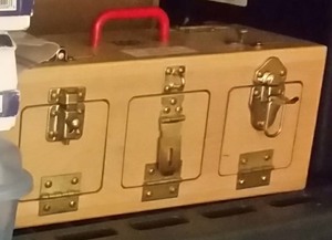 Fasteners hinges box Fasteners hinges box