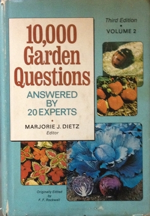 10,000 Garden Questions Answered by 20 Experts 10,000 Garden Questions Answered by 20 Experts