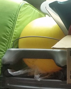 Exercise ball complete with seat/wheels Exercise ball complete with seat/wheels