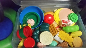 Food Items (Plastic) Food Items (Plastic)